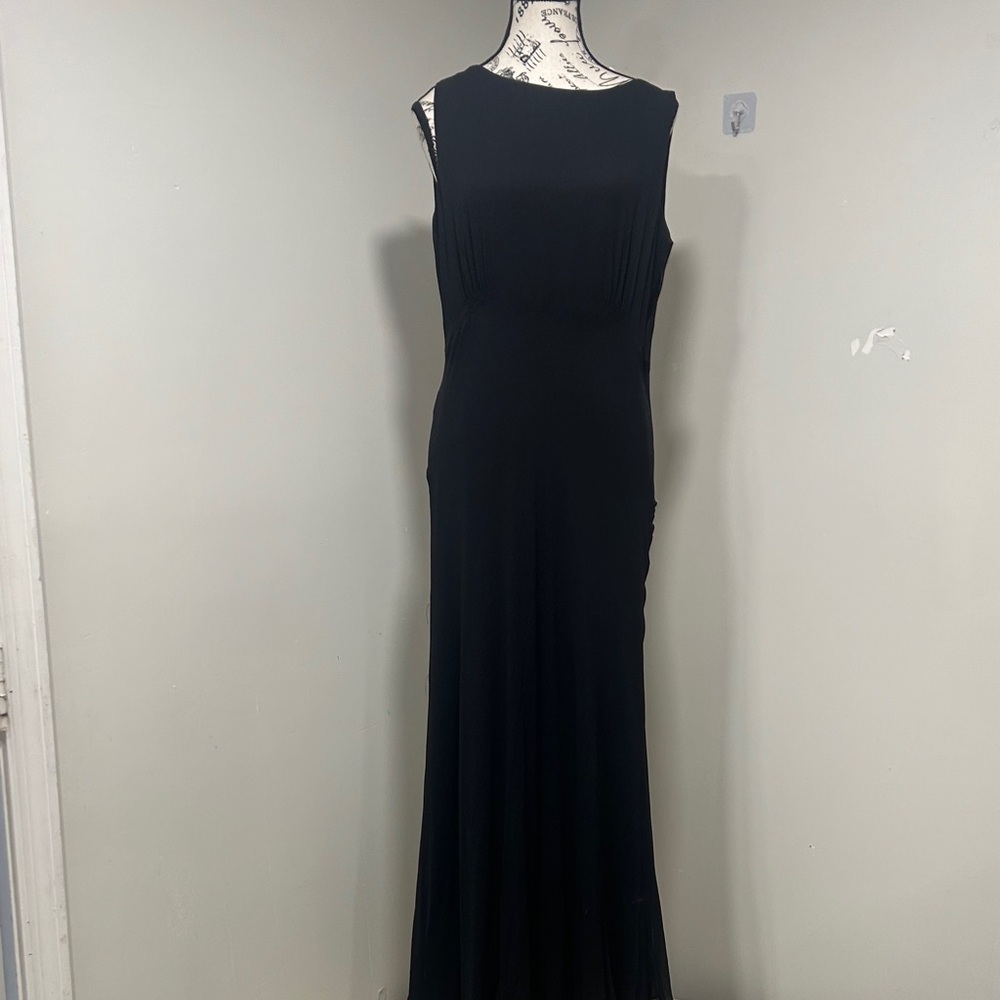 NWT Cynthia Howie Maggy Boutique 100% Silk Black Sleeveless Maxi Dress Size 10